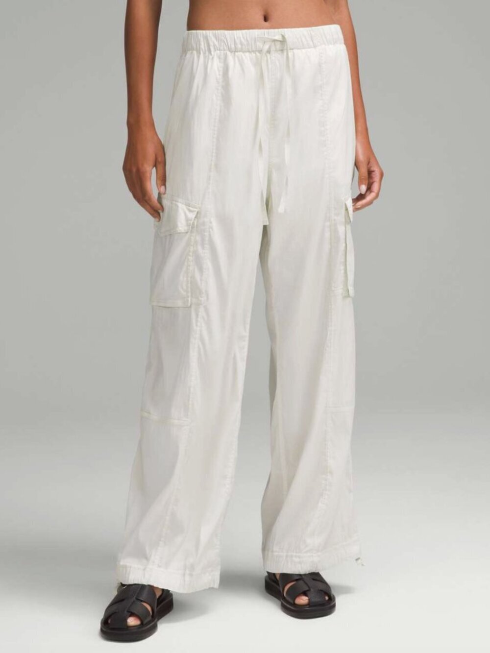 Lululemon Lightweight Adjustable Oversized Mid-Rise Cargo Pant Pockets White, XS